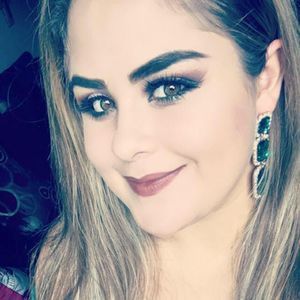 Meet your Posher, Fernanda